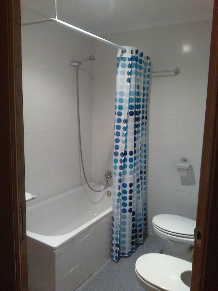 Hostal Miraflor De Las Cadenas Куакос-де-Юсте Экстерьер фото