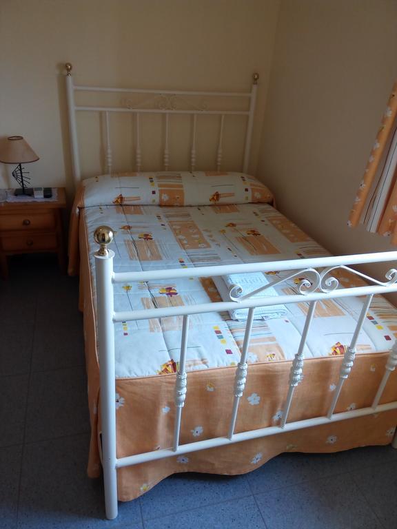 Hostal Miraflor De Las Cadenas Куакос-де-Юсте Экстерьер фото